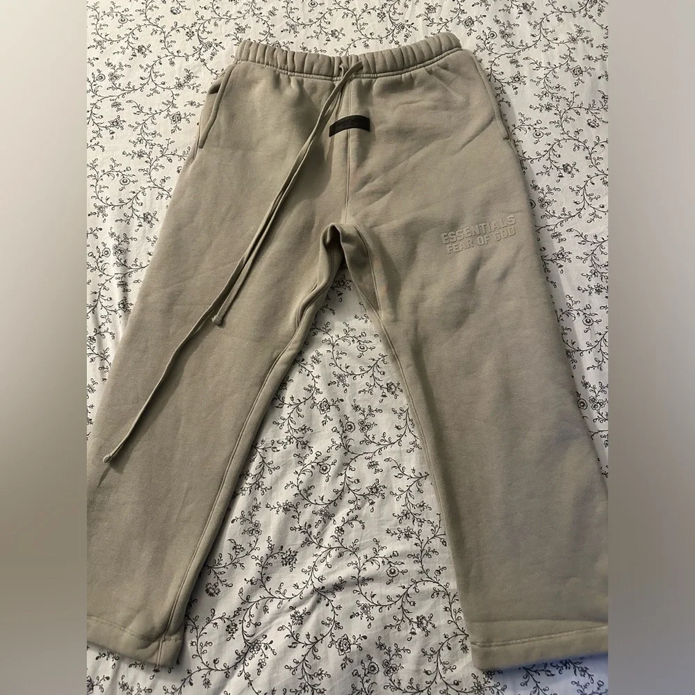 essentials sweatpants - Picture 1 of 4